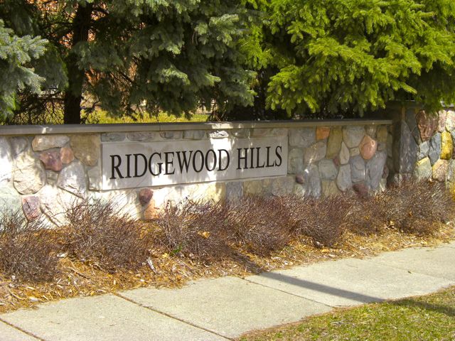 Ridgewood Hills Sub Entrance