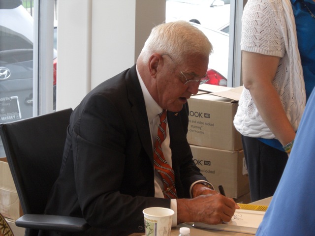 Bob Lutz in Plymouth