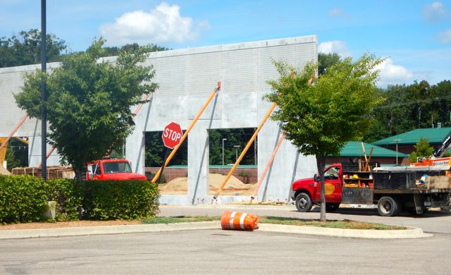 LA Fitness Construction