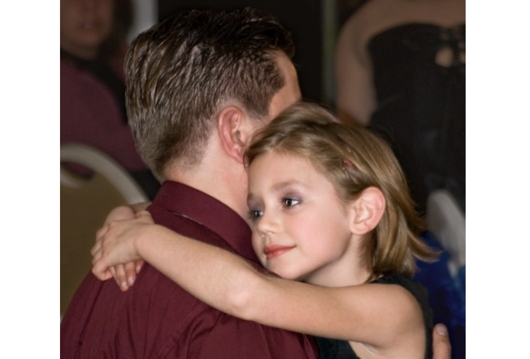 Create Lasting Sentimental Moments At Daddy Daughter Dance Plymouth Voice 